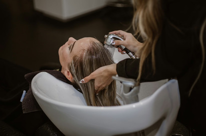 Thee Salon